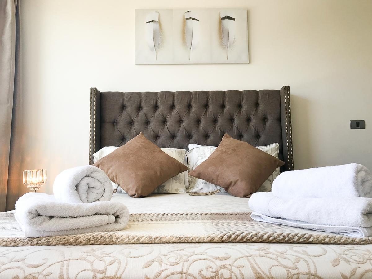 Majestic Condes Apartment