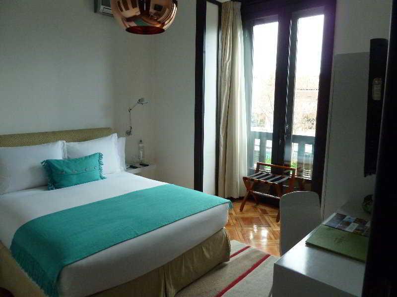 Aubrey Hotel Boutique Hotel