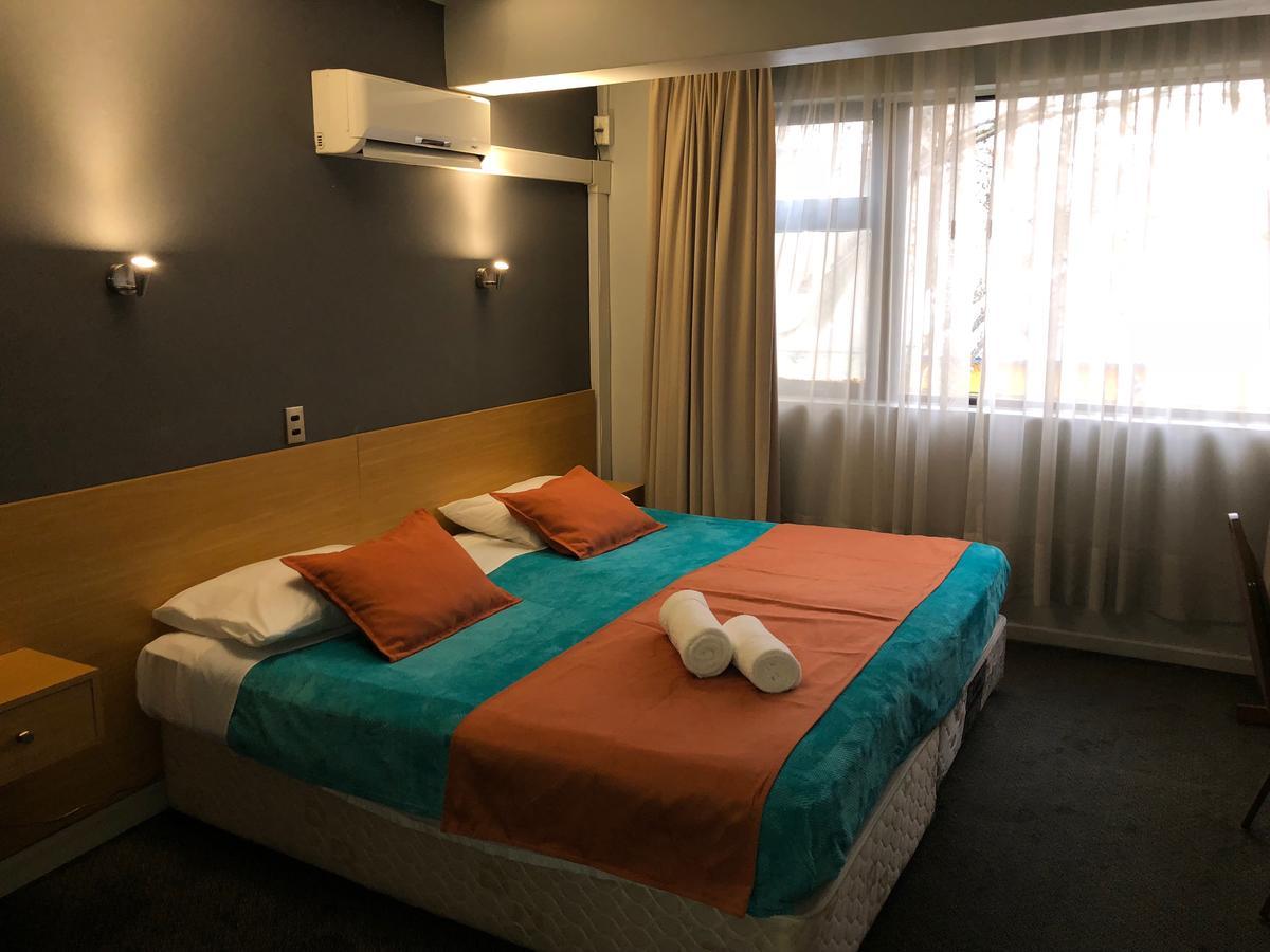 Monteverde 3* Santiago
