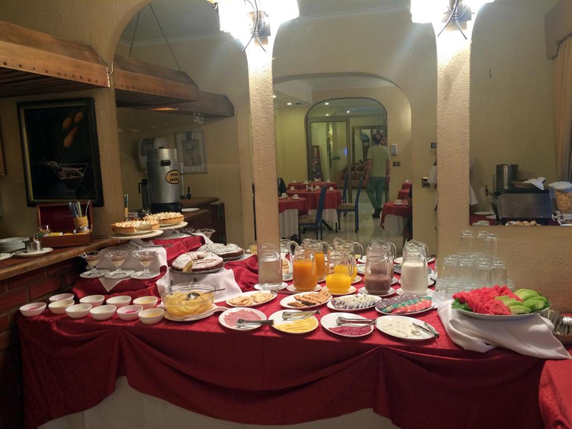 Hotel Maria Angola Santiago