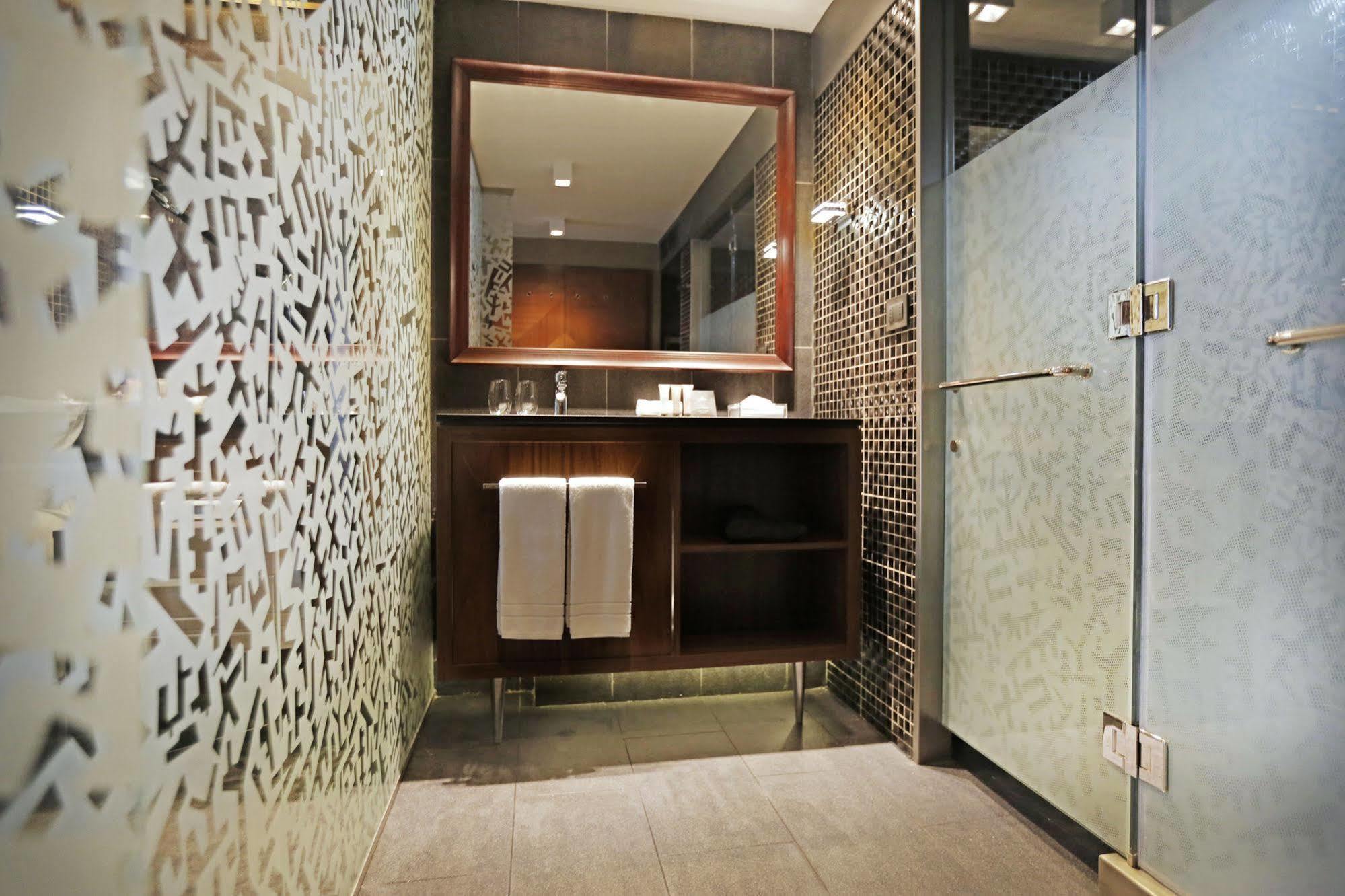 Cumbres Lastarria Hotel