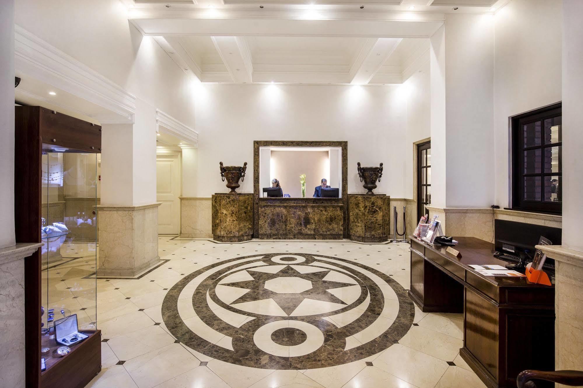 Plaza El Bosque San Sebastian Hotel Santiago