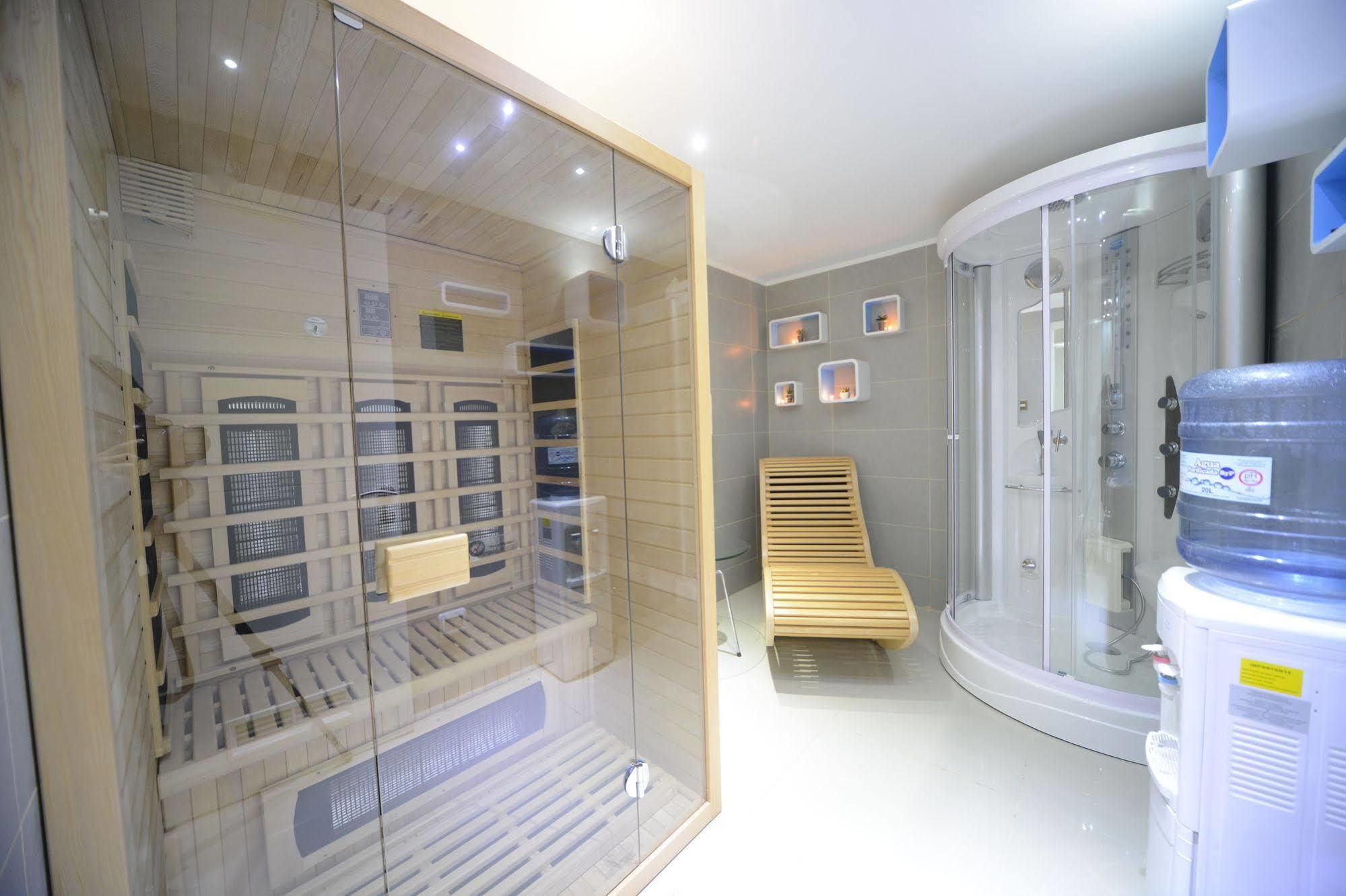 Boutique Reyall Hotel 3*