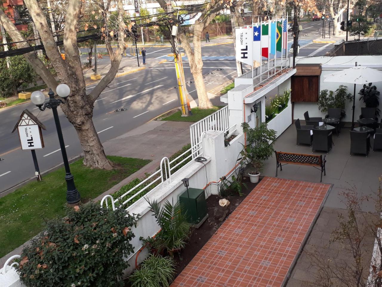 Hl Cost Santiago