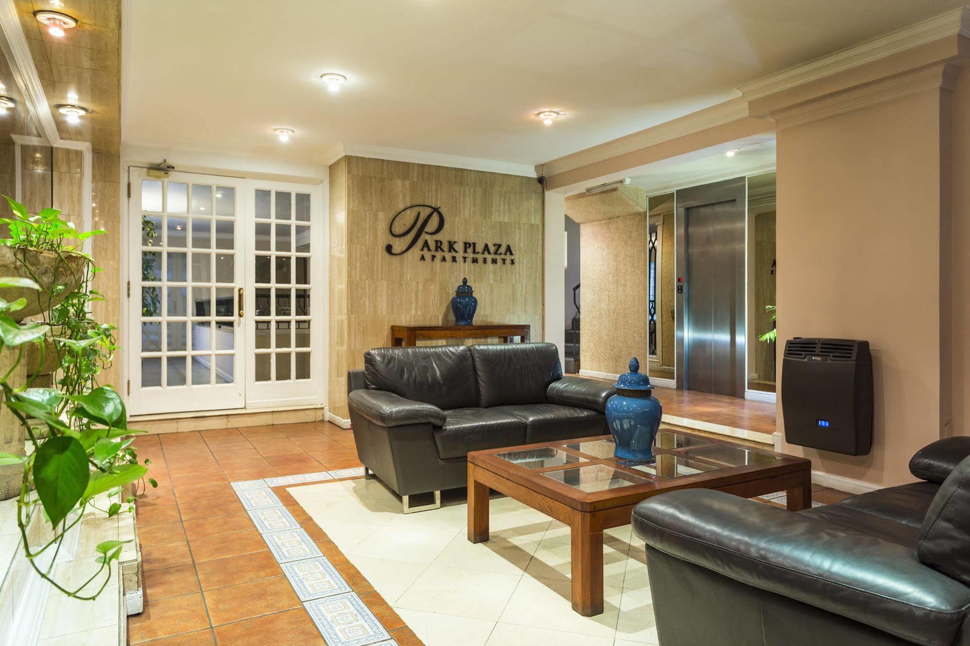 Park Plaza 3* Santiago