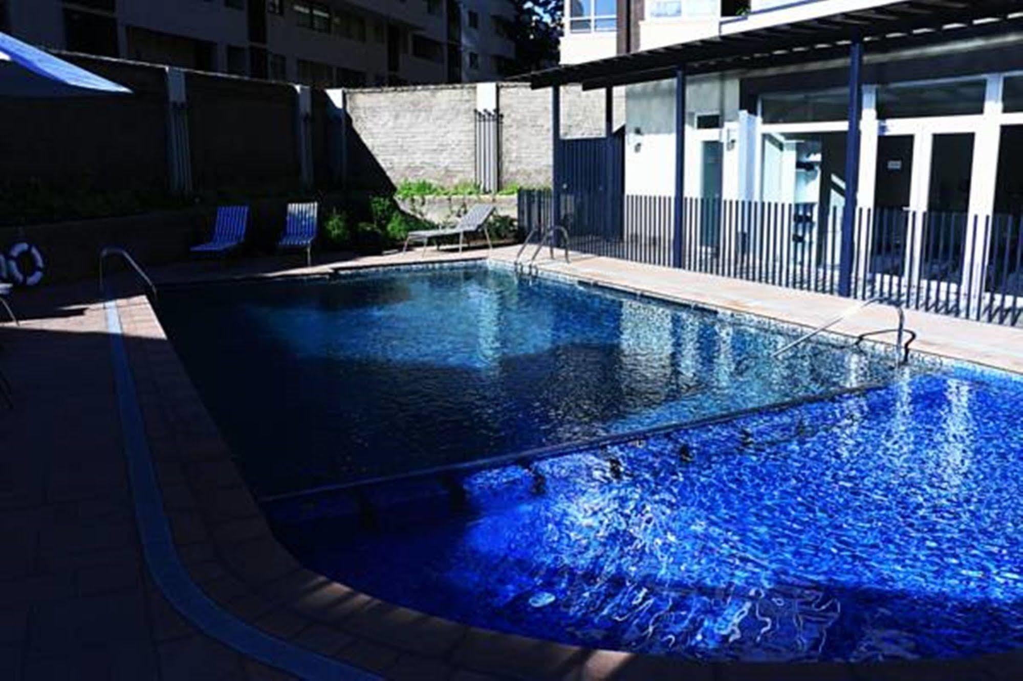 Hotel Hotel Diego De Almagro Providencia 4*