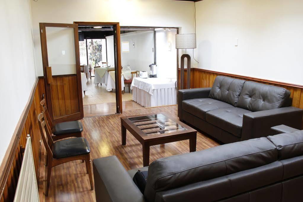 Hotel Hl Cost