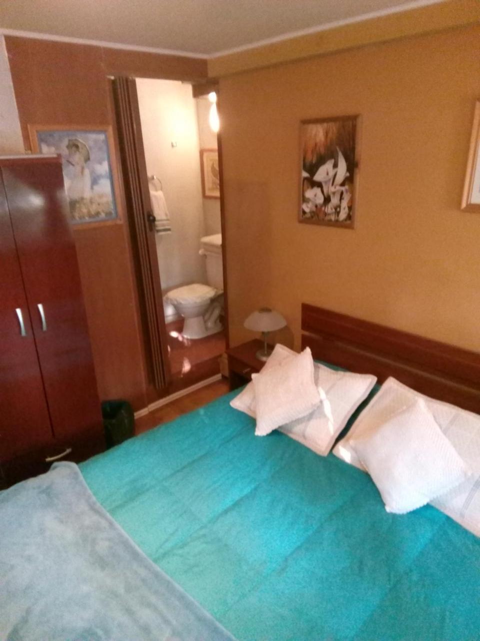 Bed & Breakfast Blumen Haus Acomodação com café da manhã 