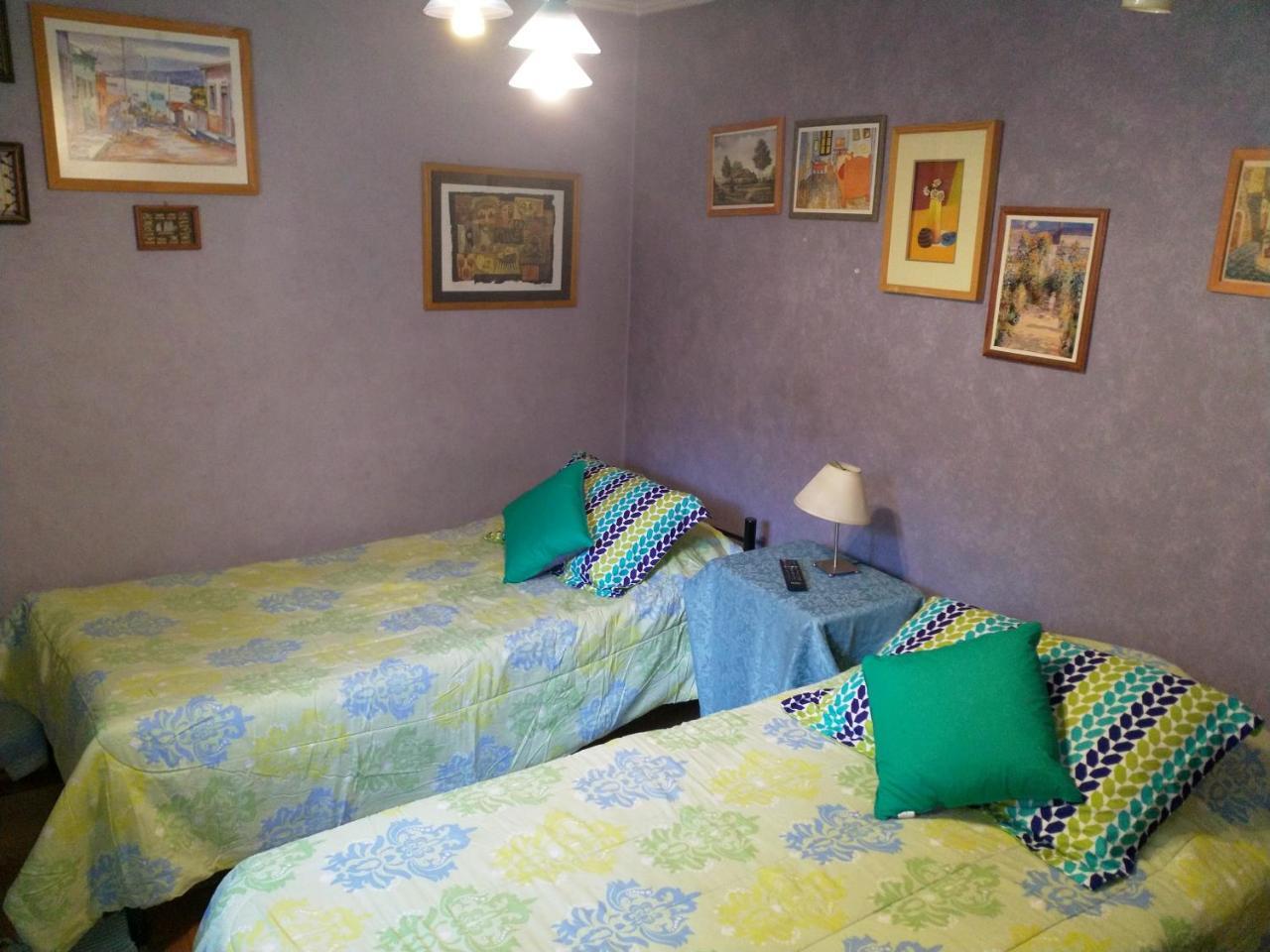 Acomodação com café da manhã  Bed & Breakfast Blumen Haus Santiago