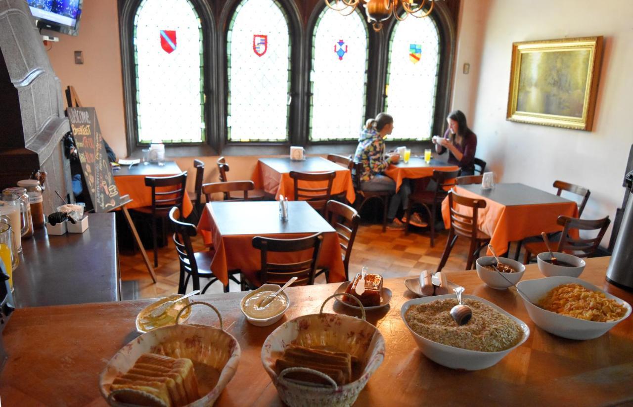 Landay Hostal