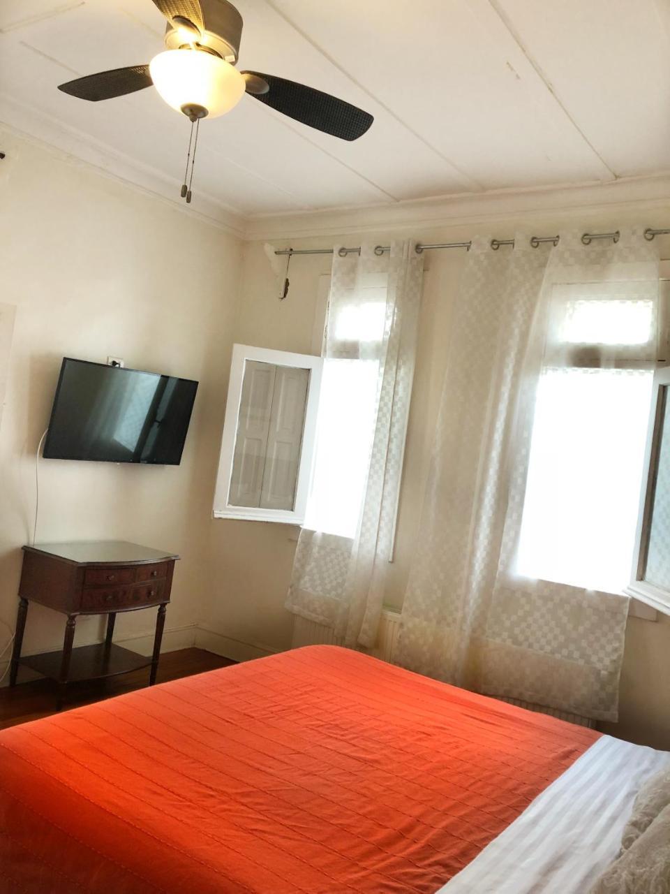 Bed & Breakfast Casa Ryan Santiago