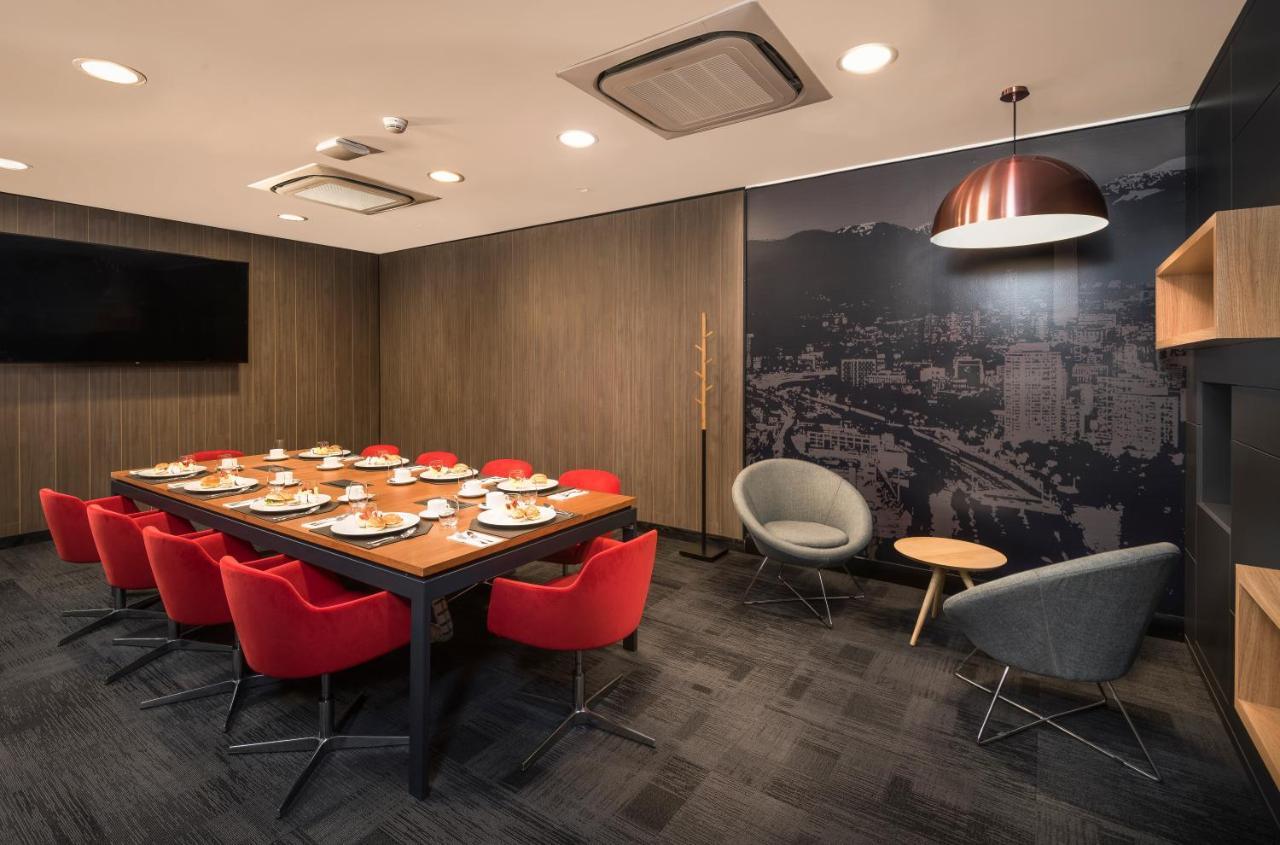 Hotel Novotel Providencia 4*