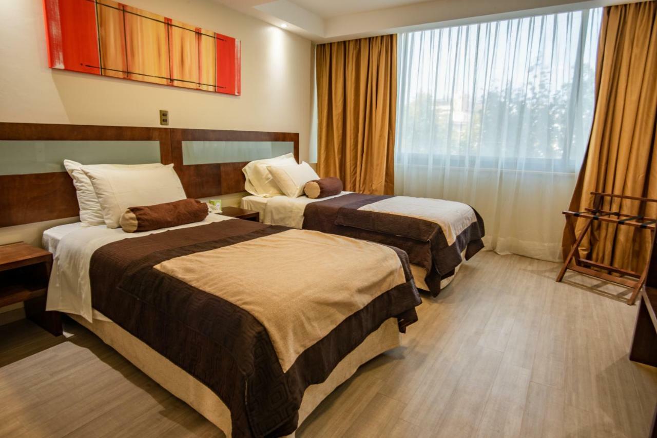 Libertador Hotel