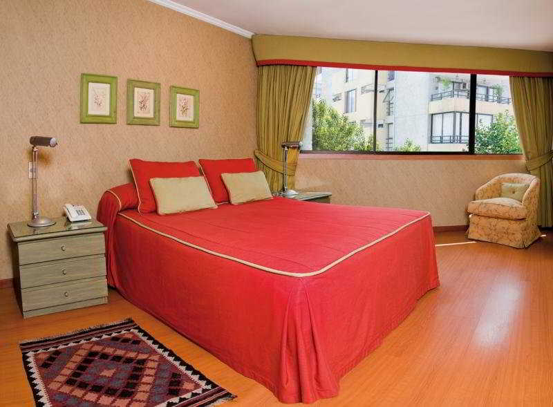 Aparthotel Essential By Time & Santiago