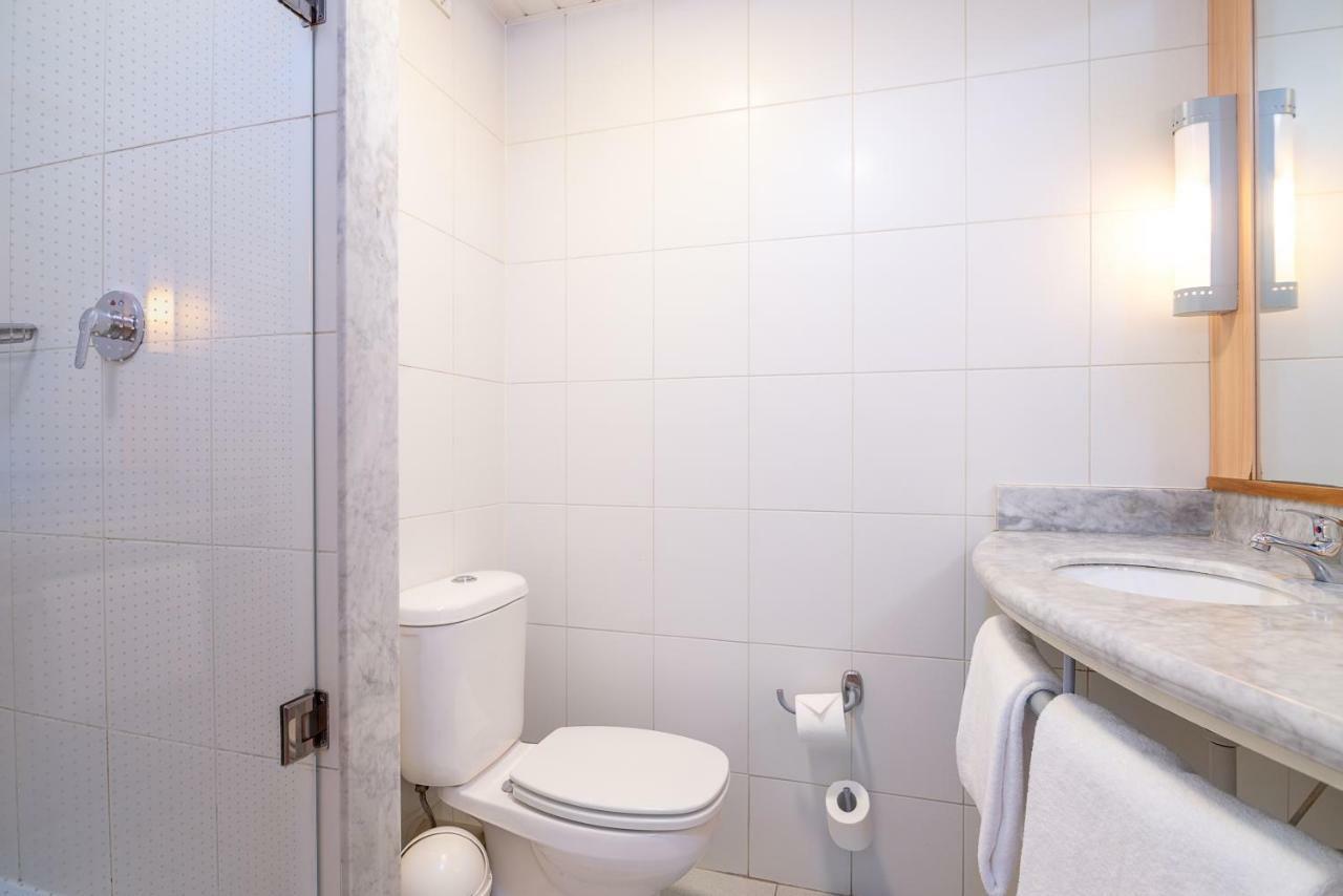 Ibis Estacion Hotel 3*