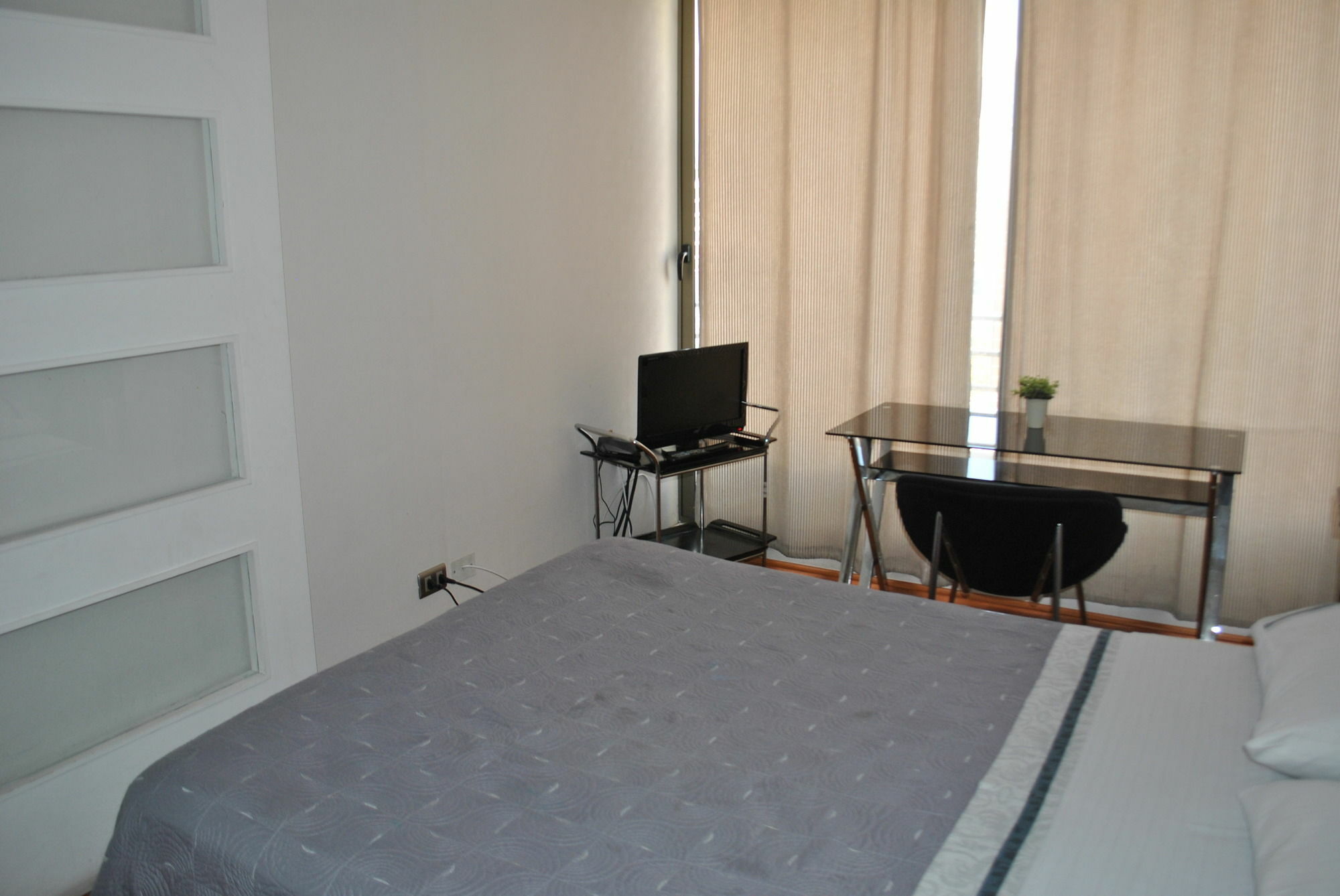 Roypace Nueva Providencia * Santiago