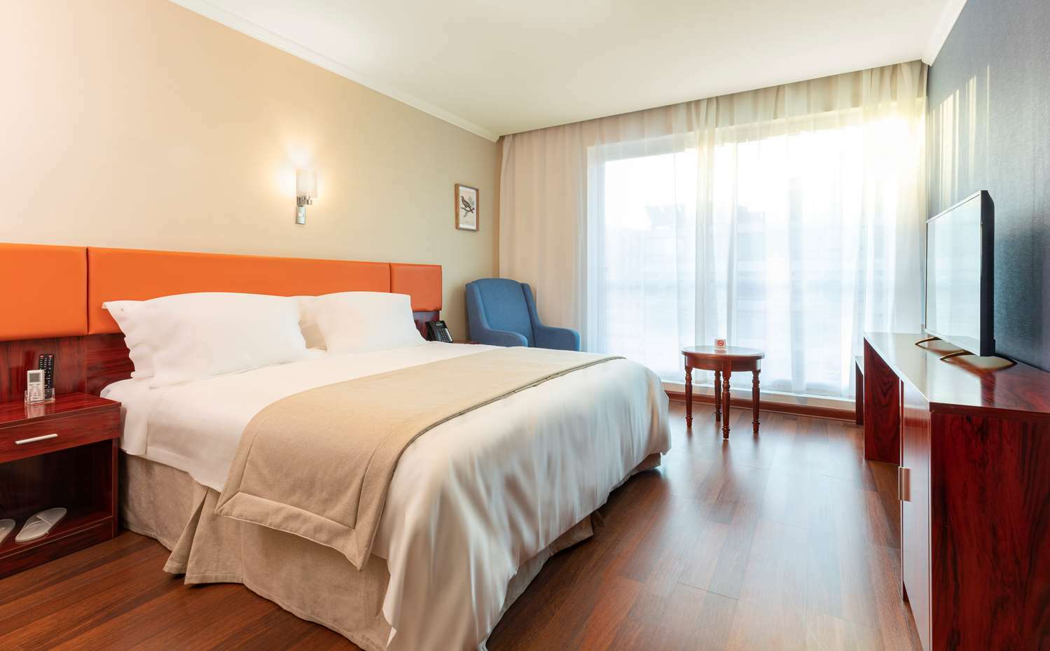 Hotel Nobile Estacion Santiago