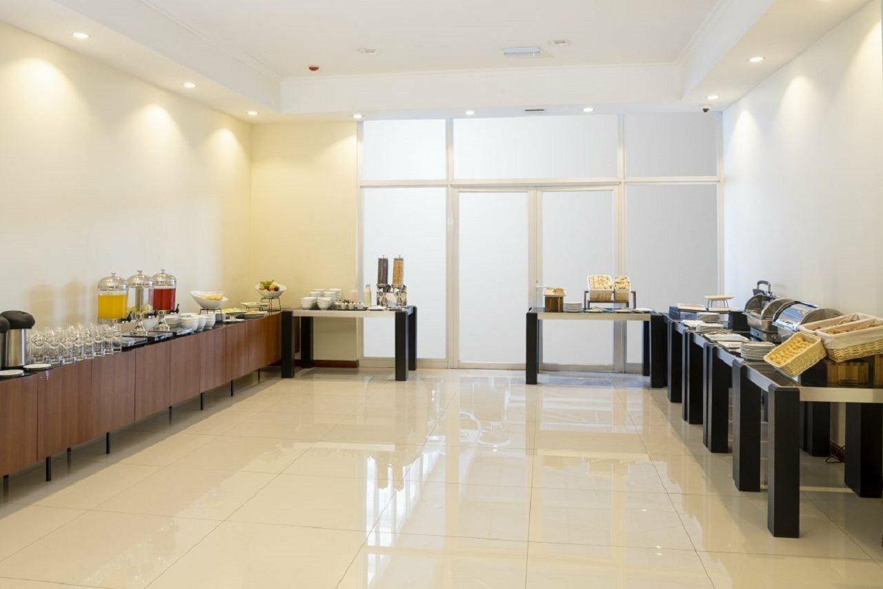 Hotel Nobile Estacion