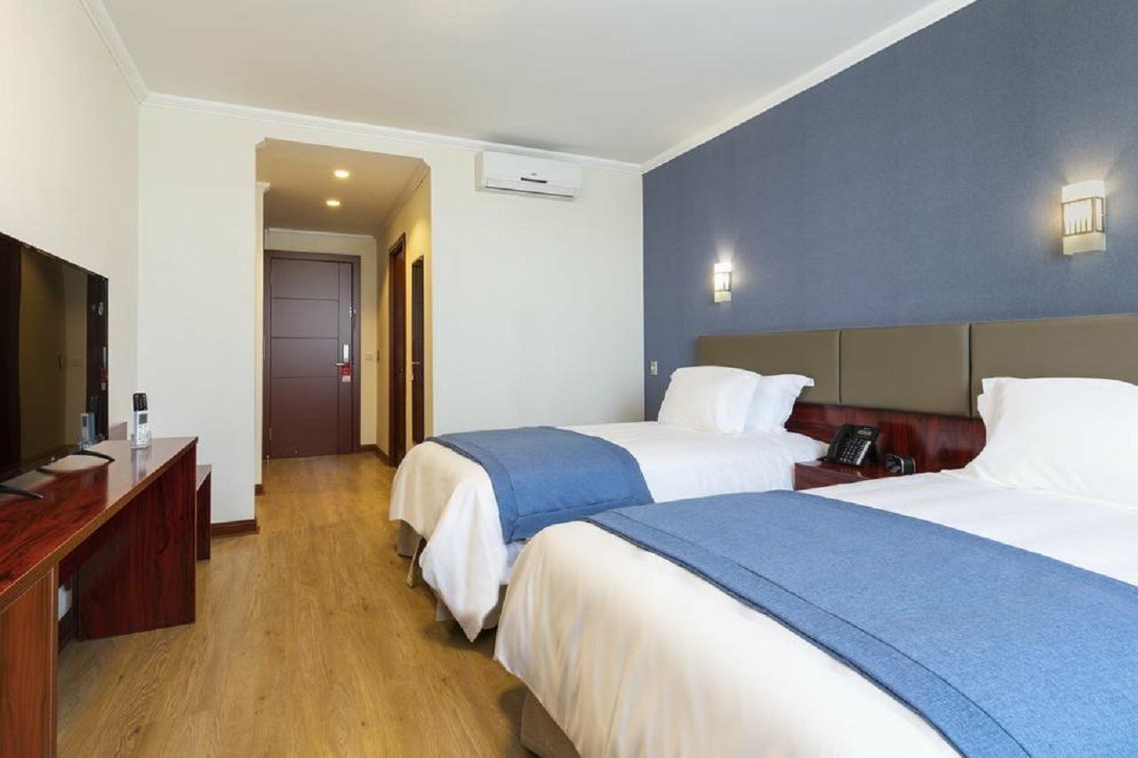 Hotel Nobile Estacion 4*