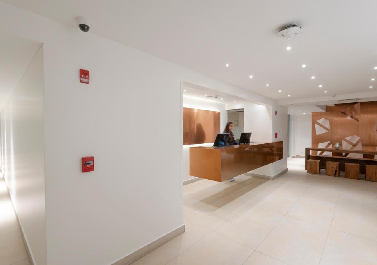 45 By Director 4* Santiago
