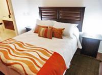 Merced Hotel *