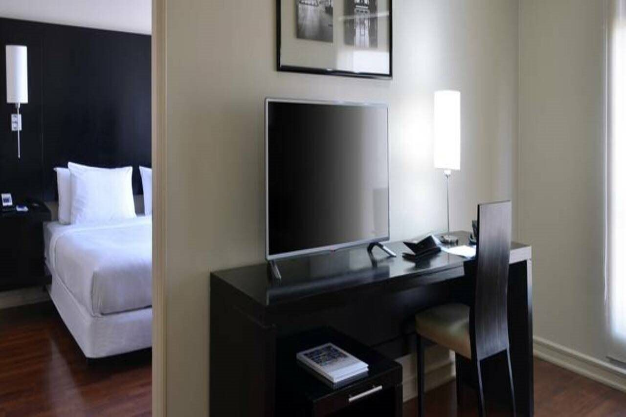 Nh Ciudad De 4* Santiago
