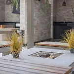 Explora El Encanto Unico De Barrio Italia
