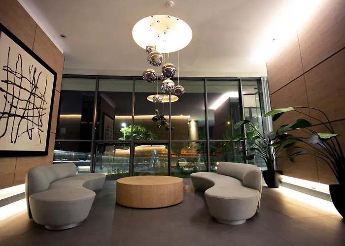 Luxury apartment, piso 34, distrito de lujo.