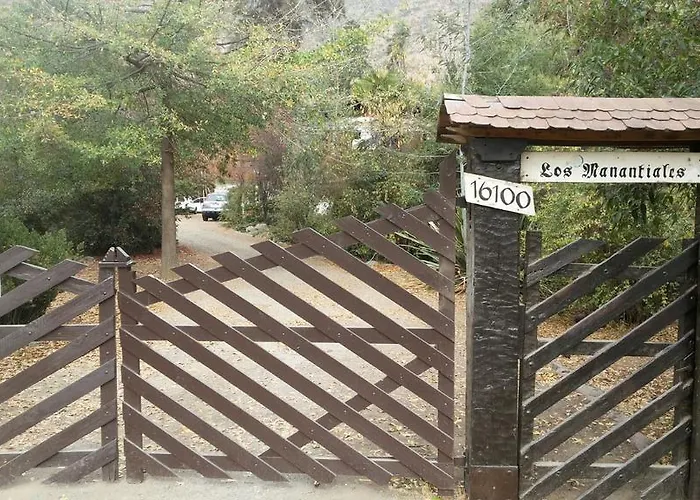 Los Manantiales Del Arrayan