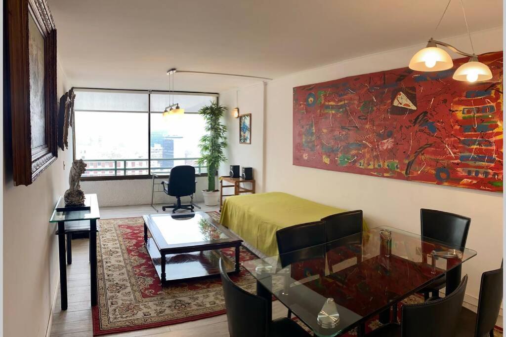 Bien Ubicado Departamento En Providencia Apartment *