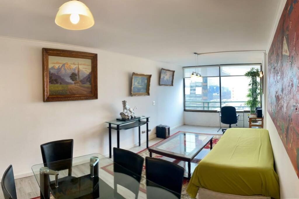Bien Ubicado Departamento En Providencia Apartment