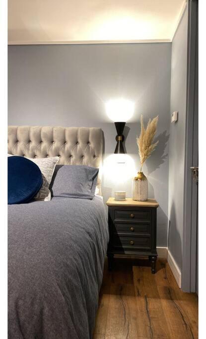Luxury Apartment, Piso 34, De Lujo. *