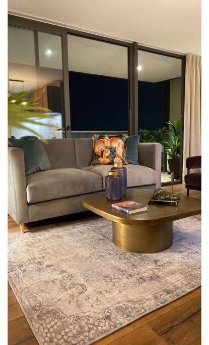 Luxury Apartment, Piso 34, De Lujo. Apartamento *