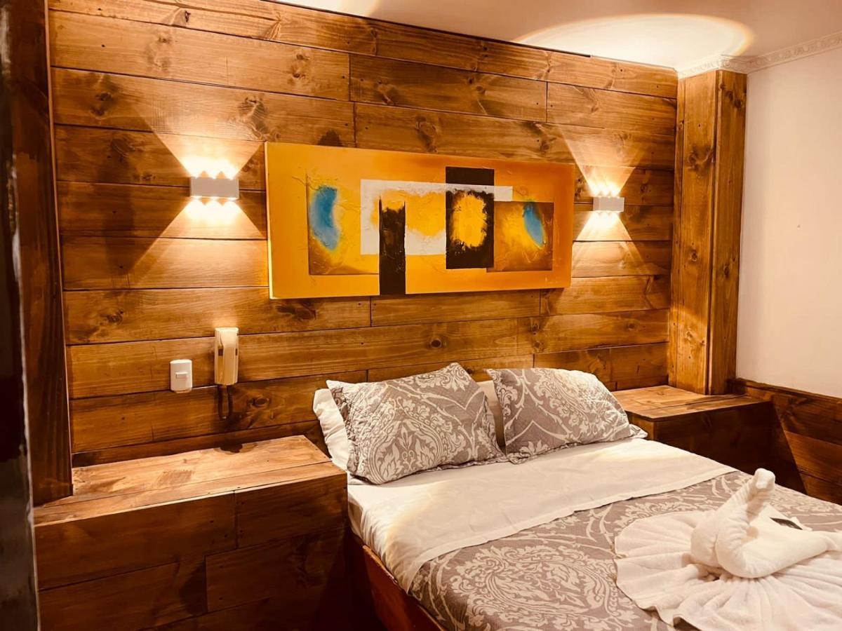Hotel Castillo Forestal Khách sạn Santiago