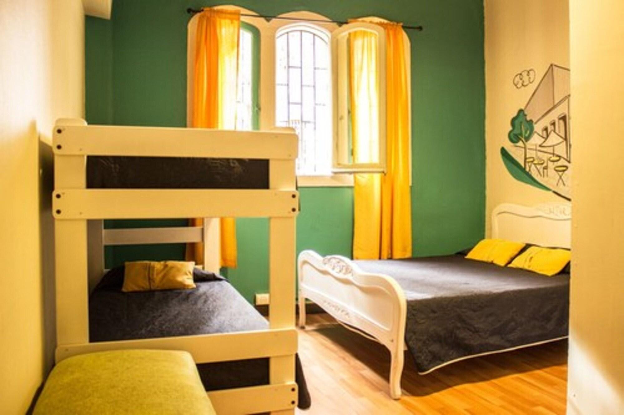 Forestal Hostel Santiago