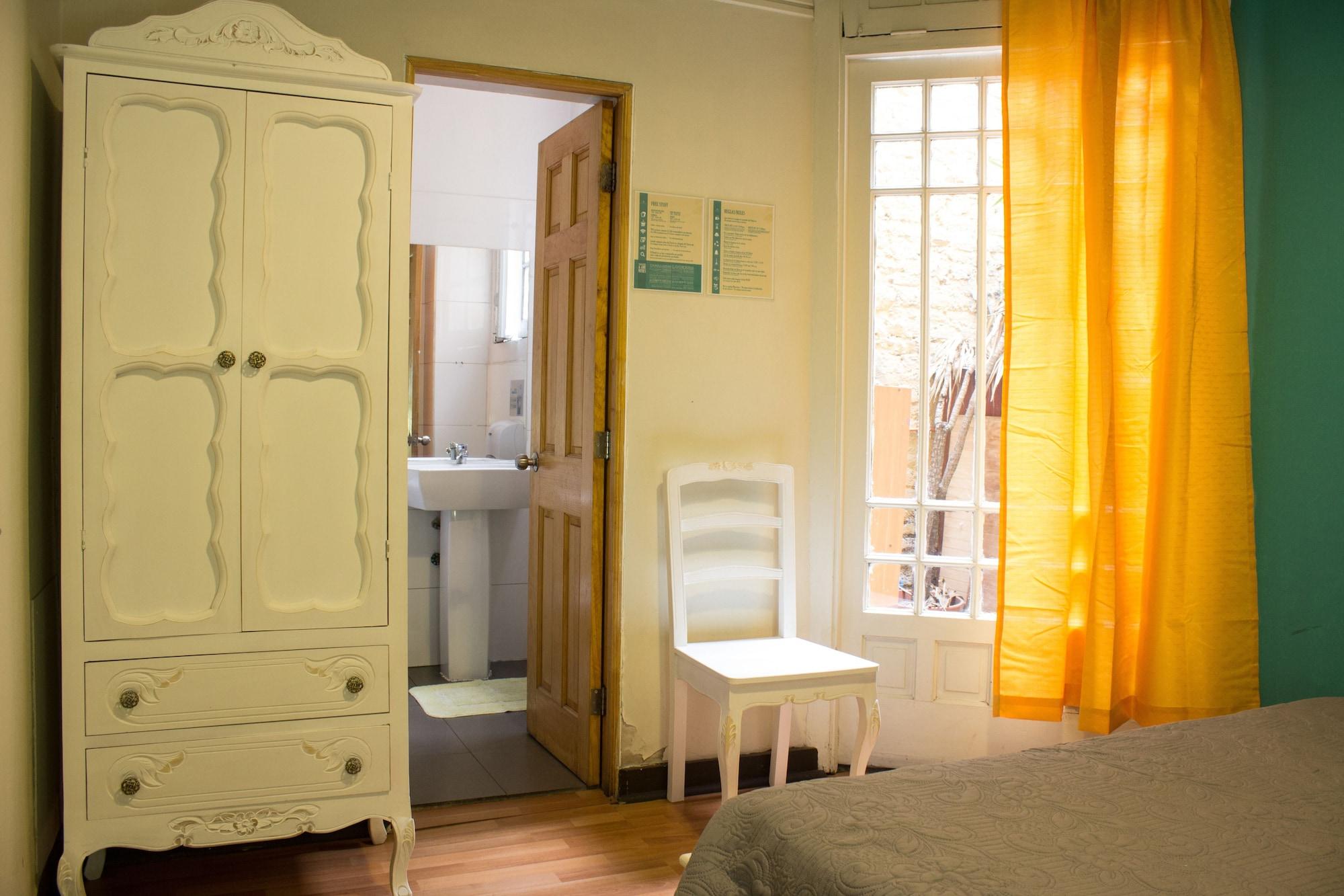 Hostel Forestal