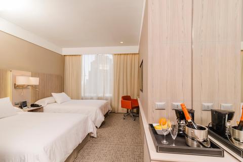 Hotel Courtyard By Marriott Condes Santiago de Chile