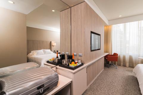 Hotel Courtyard By Marriott Condes