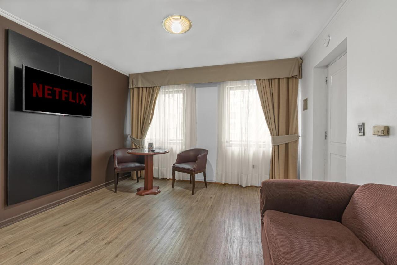 Elite Condes Aparthotel Santiago