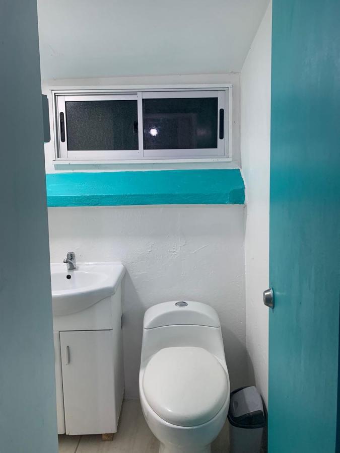 Hostal Colors Bellavista Guest house