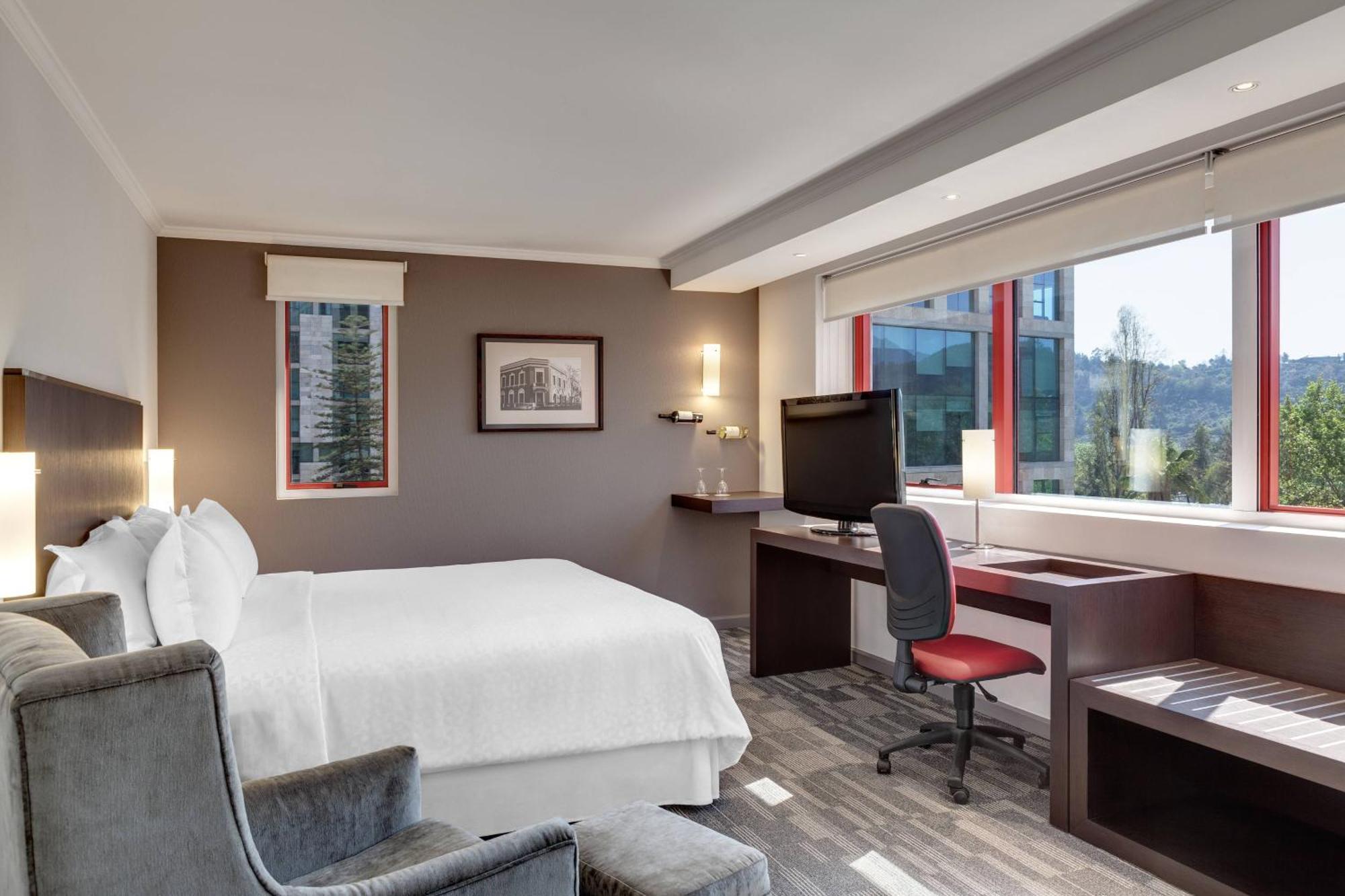 Four Points By Sheraton Hotel Santiago