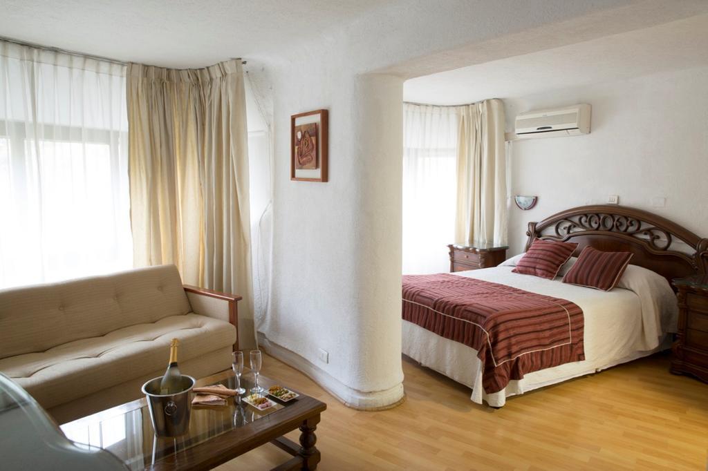 Hotel Montecarlo 3*