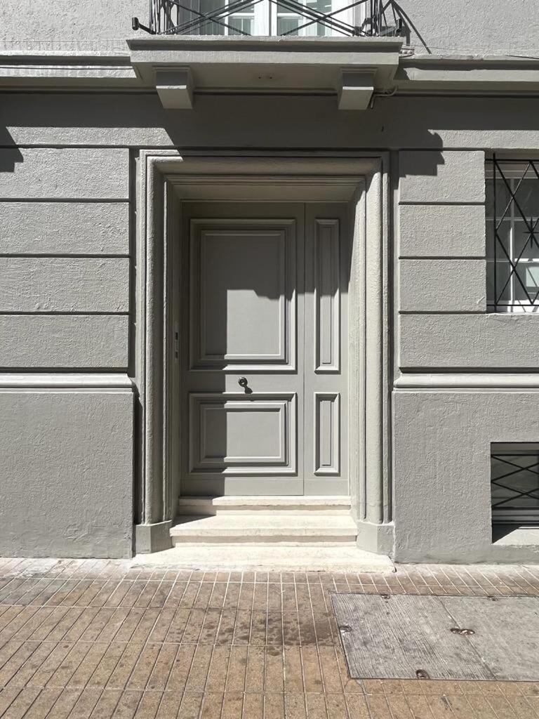Hom I Acogedor Y Luminoso En Iconico Barrio Santiago