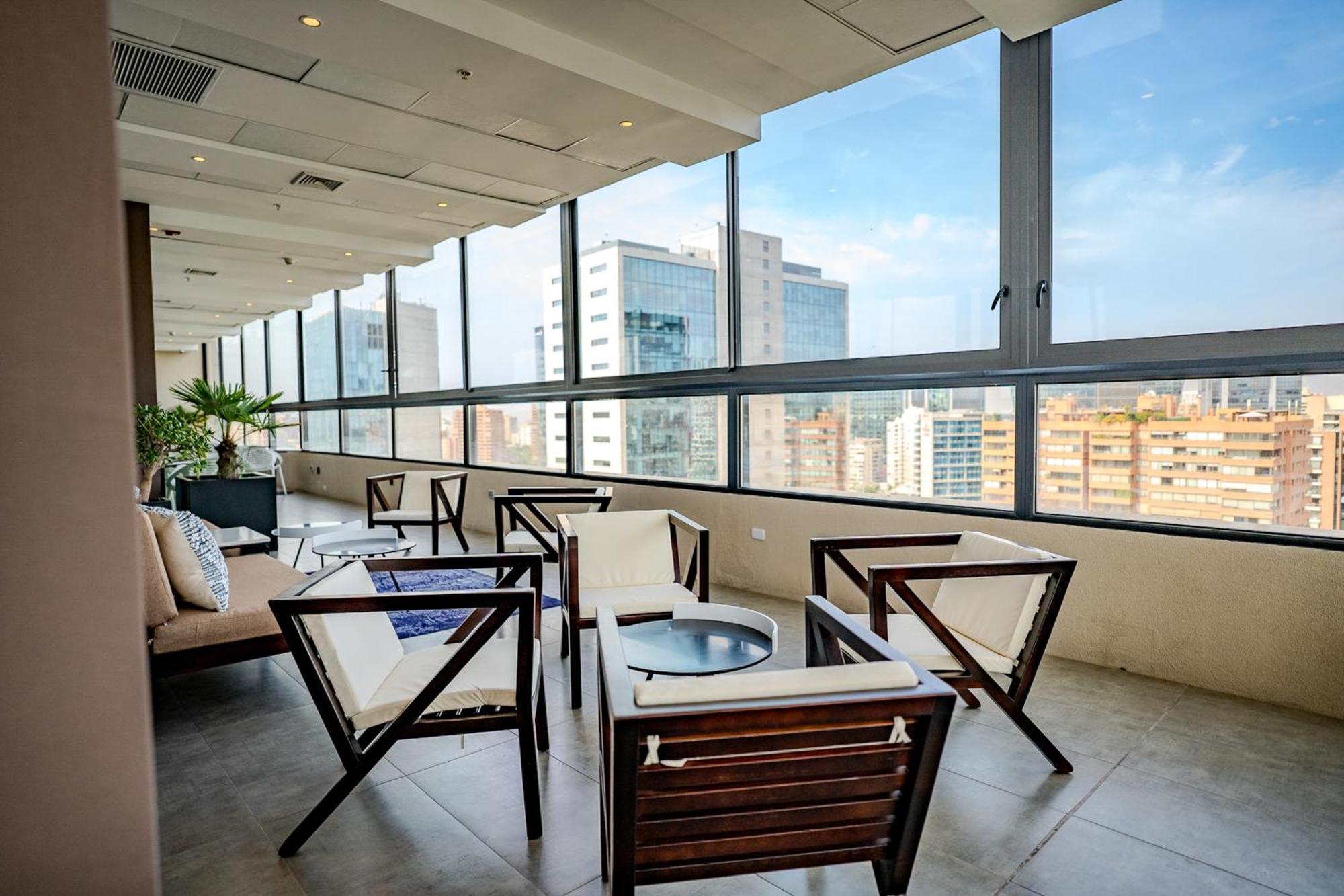 Hampton By Hilton Condes Hotel