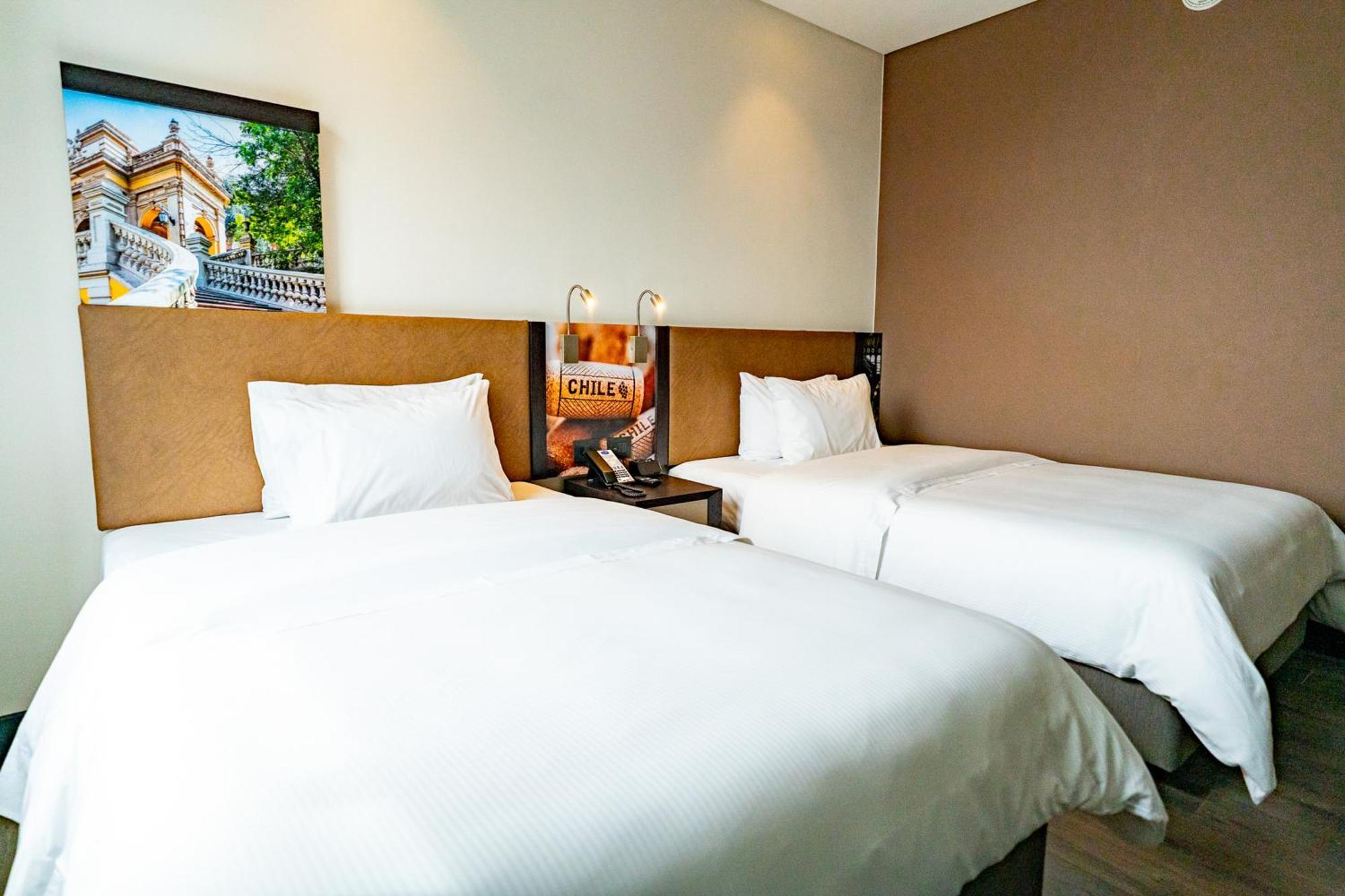 Hampton By Hilton Condes 4*