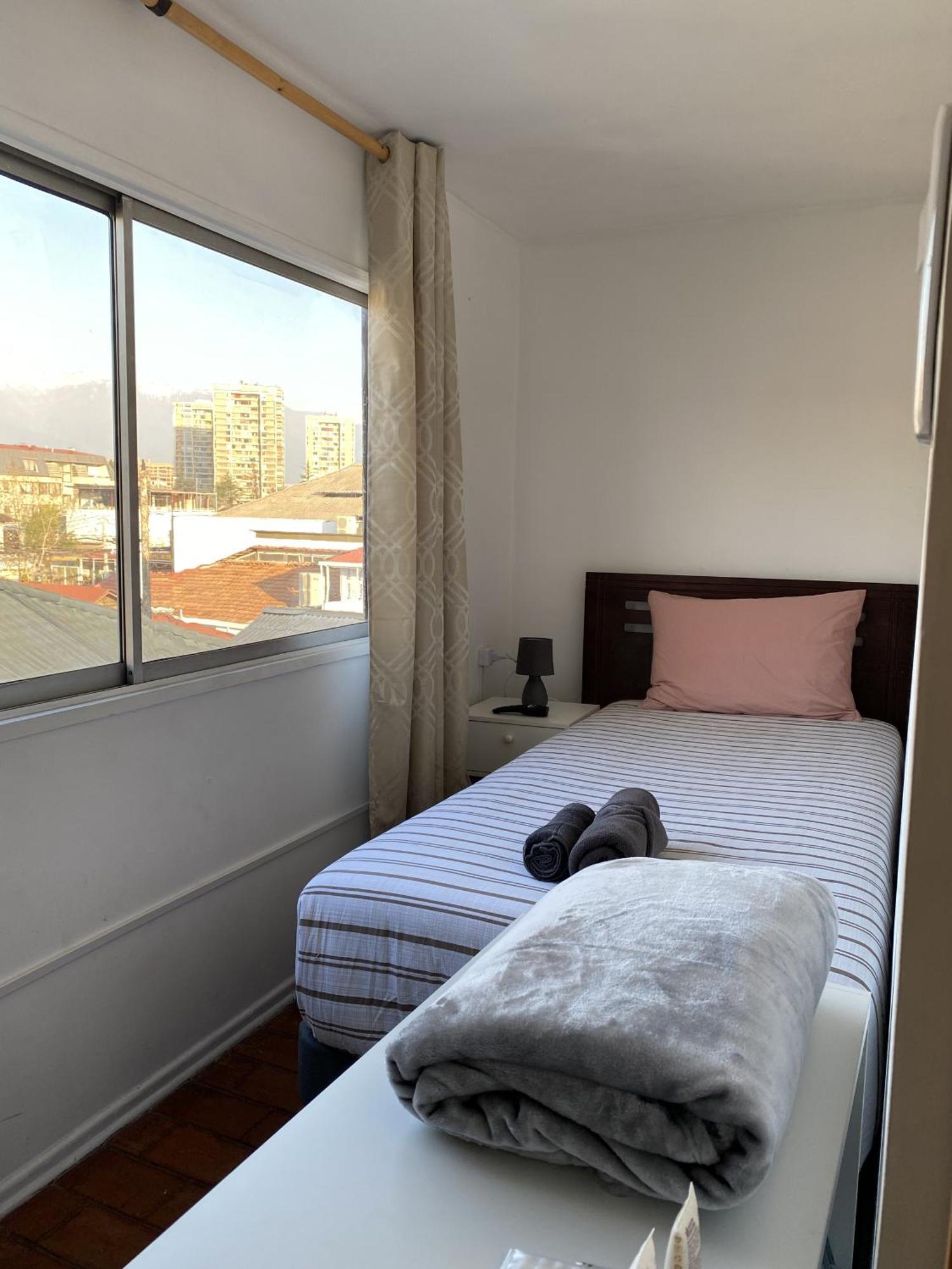 Mondrian Guest house Santiago
