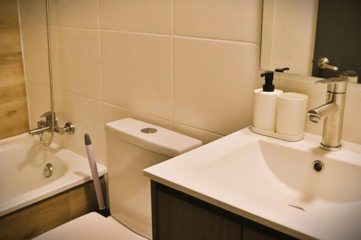 Hom I Acogedor En Centro Curico Apartment
