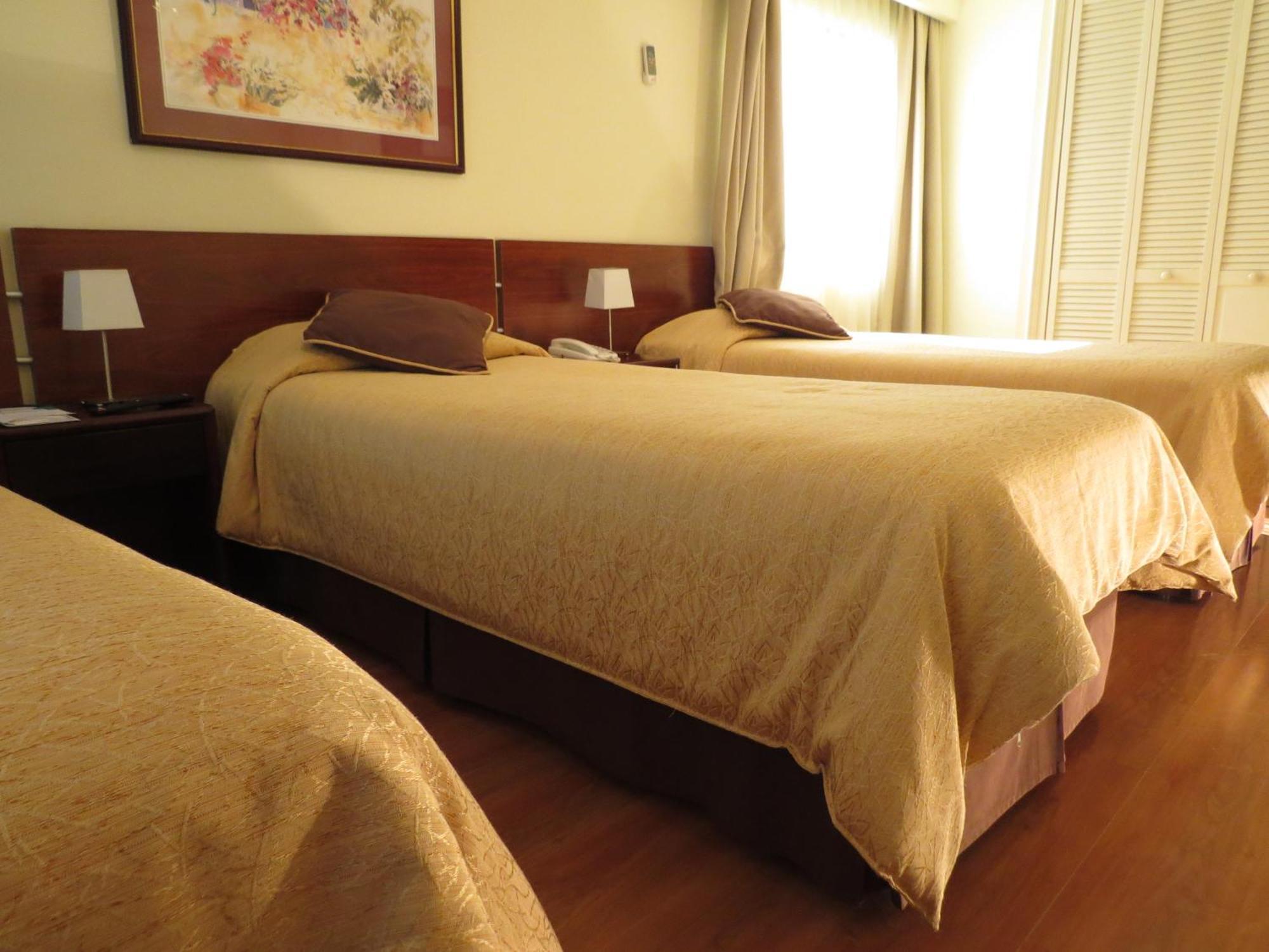 Hotel Diego De Velazquez 3*