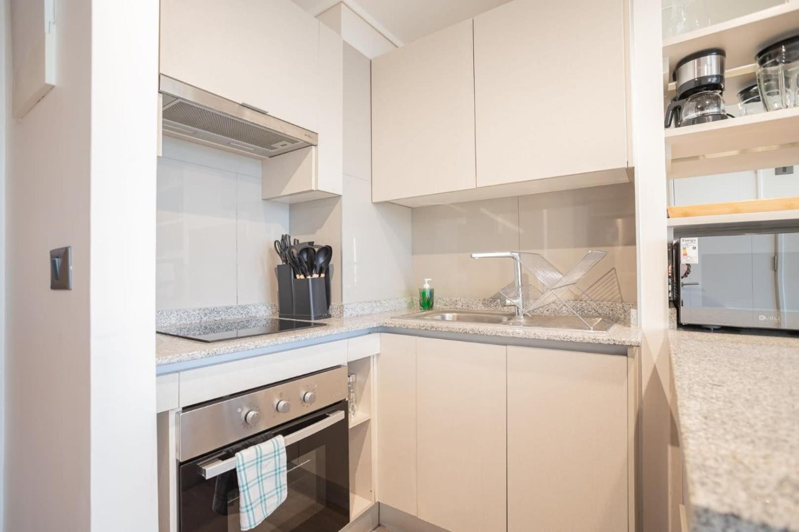 Explora El Encanto Unico De Barrio Italia Apartment *