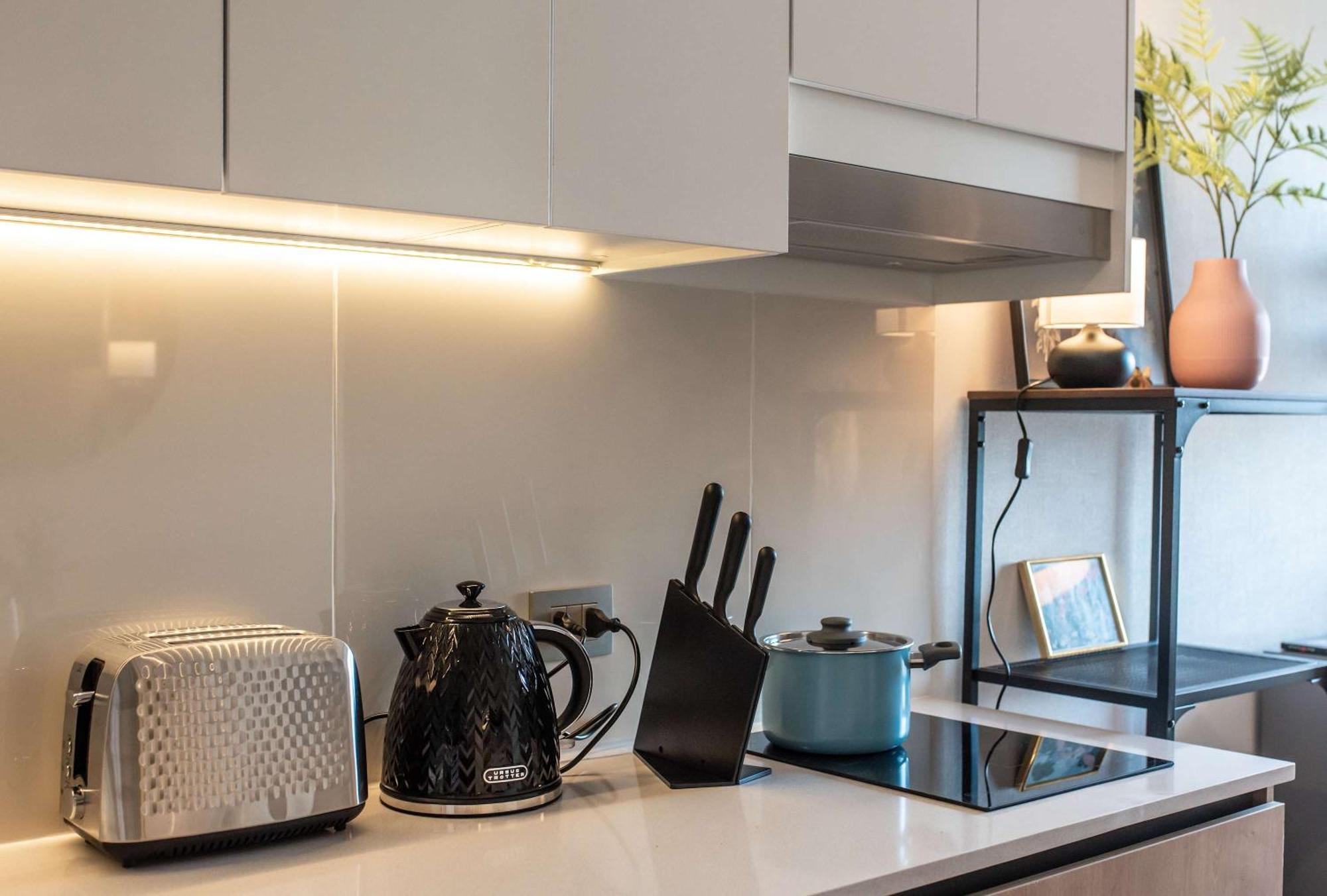 Hom I Nuevo Y Luminoso Con Terraza En Apartamento Santiago